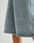 15" Relaxed Short Light Antique Wash