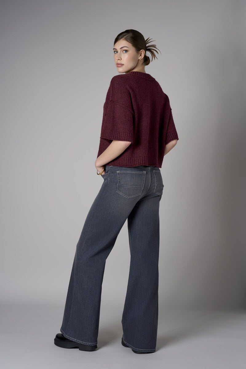 Add a pop of color to your look with the 'Black Denim' Bond Wide Leg.