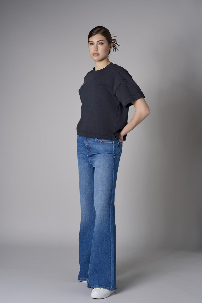 Go bold with the 'Indigo Denim' Bond Wide Leg, designed for standout style.
