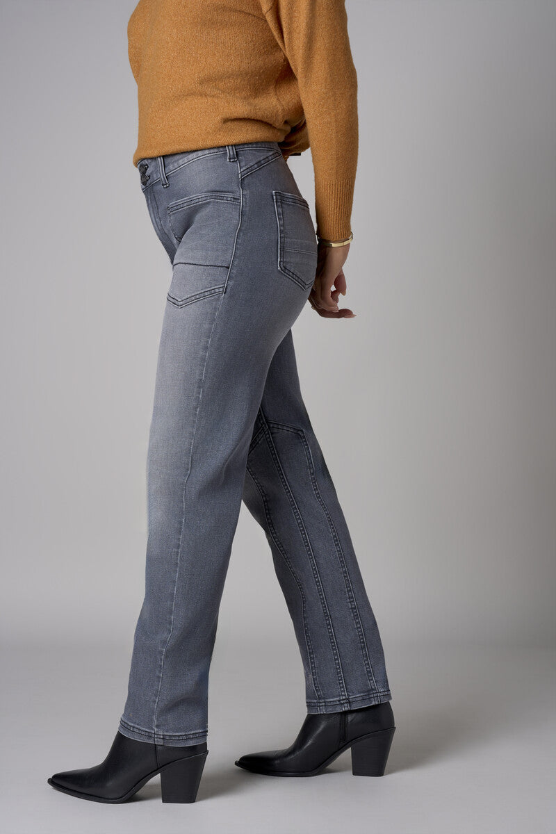 Gray Wash Patch Pocket Tapered Jean