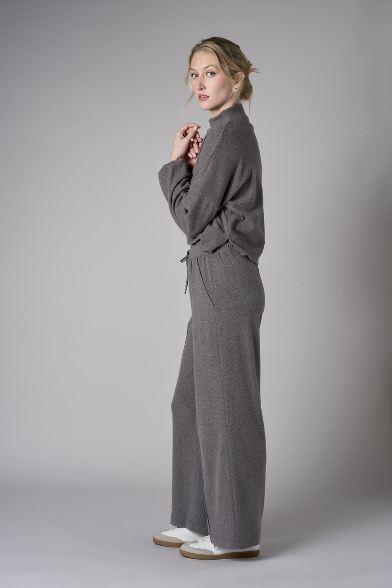 Turn heads with this modern 'Gray' Pintuck Lounge Pant.
