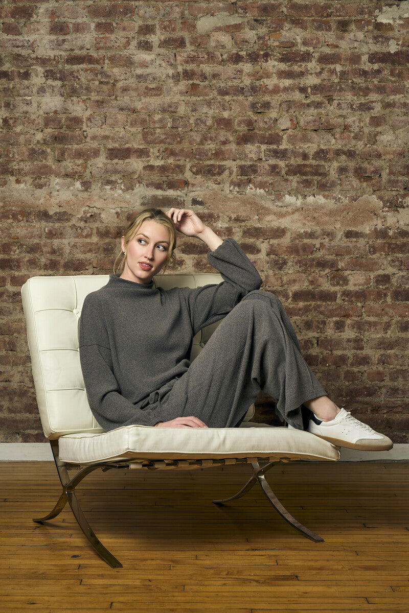 Turn heads with this modern 'Gray' Pintuck Lounge Pant.