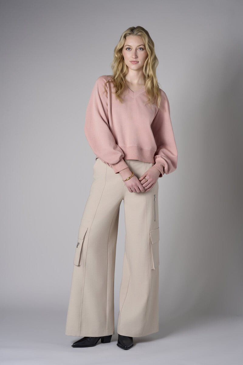Experience the premium look of our 'Rose' Zipper Back V-Neck Sweatshirt.