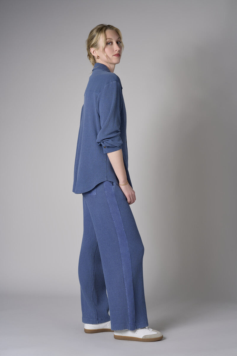 Love your look in the warm 'Blue' Camden Shirt.