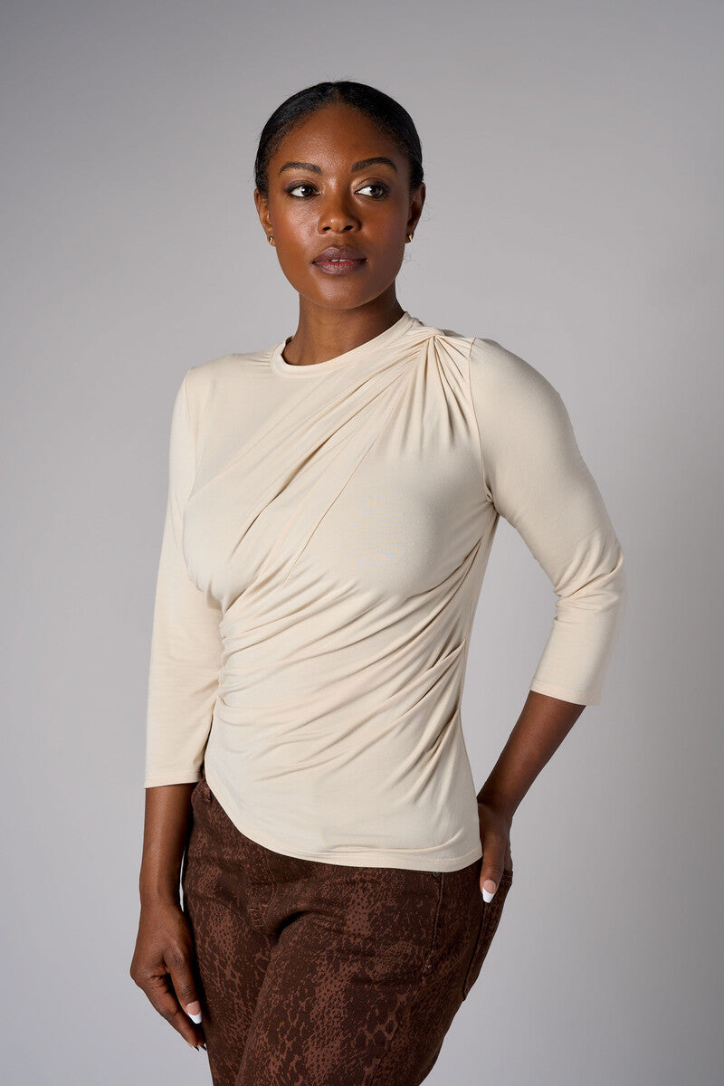 Sand shoulder twist three quarter sleeve top