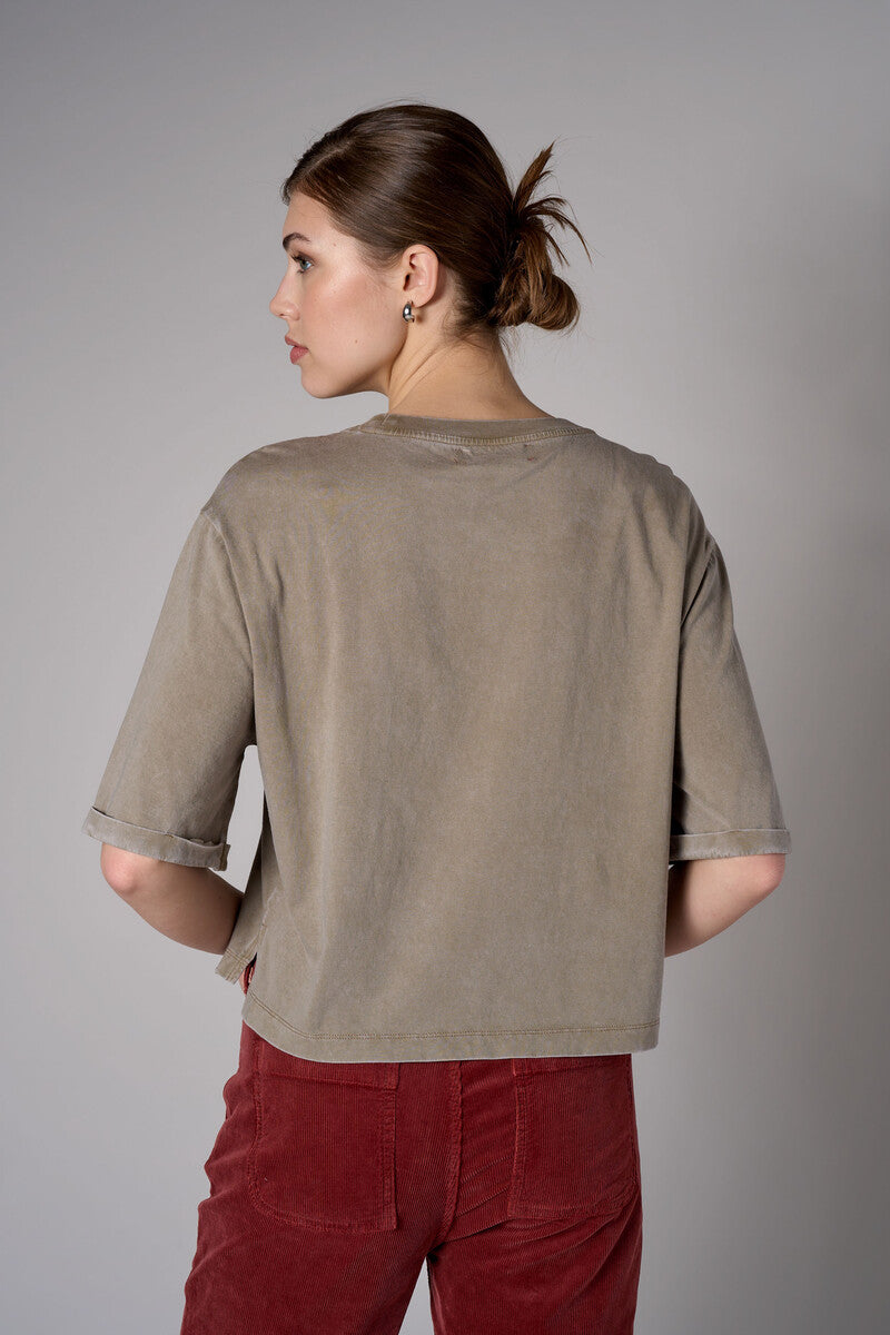 Bring your style to life with the 'Light Olive' Coram Graphic T-Shirt – perfect for any occasion.