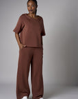 The perfect blend of style and color: 'Earth' Elbow Sleeve Top.