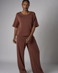 The perfect blend of style and color: 'Earth' Elbow Sleeve Top.
