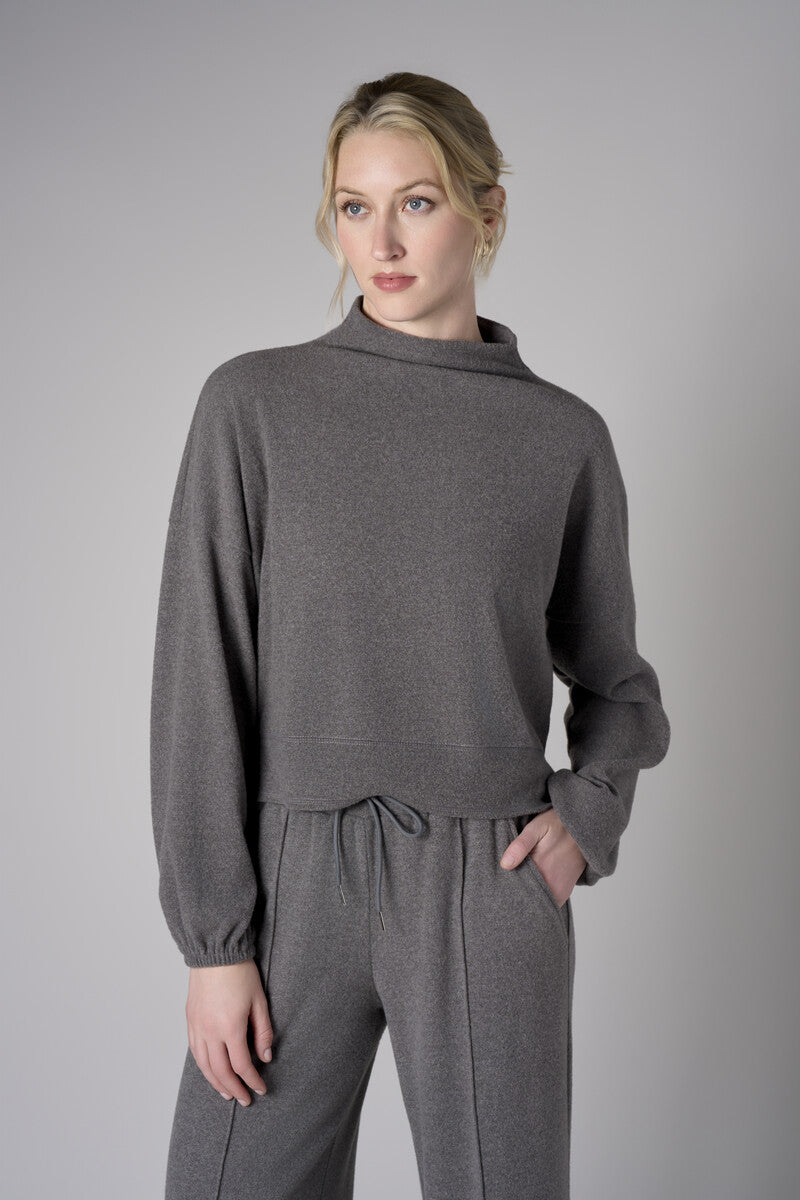 Love your look in the refreshing 'Gray' Funnel Neck Top.