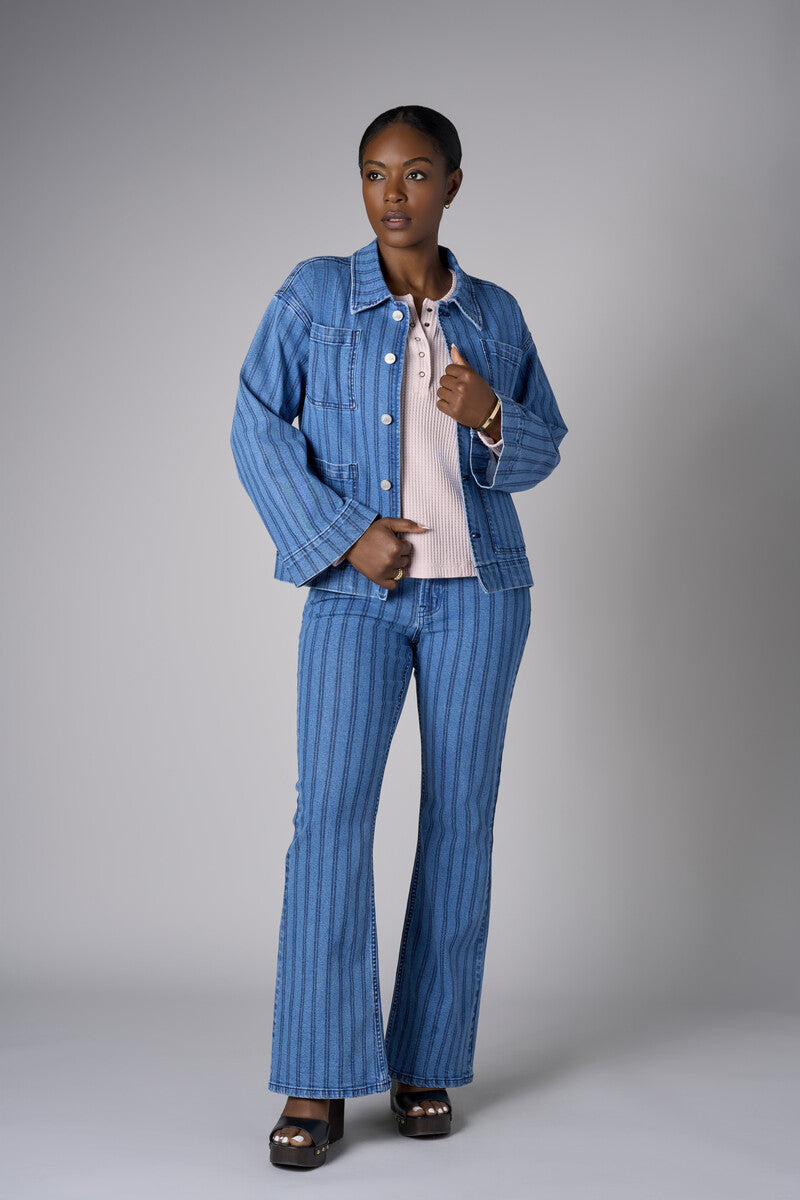 Showcase your personality with the Patch Pocket Denim Jacket in striking 'Indigo Stripe Denim'.