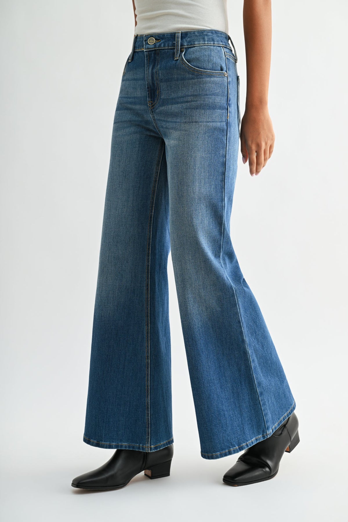 Flare Leg