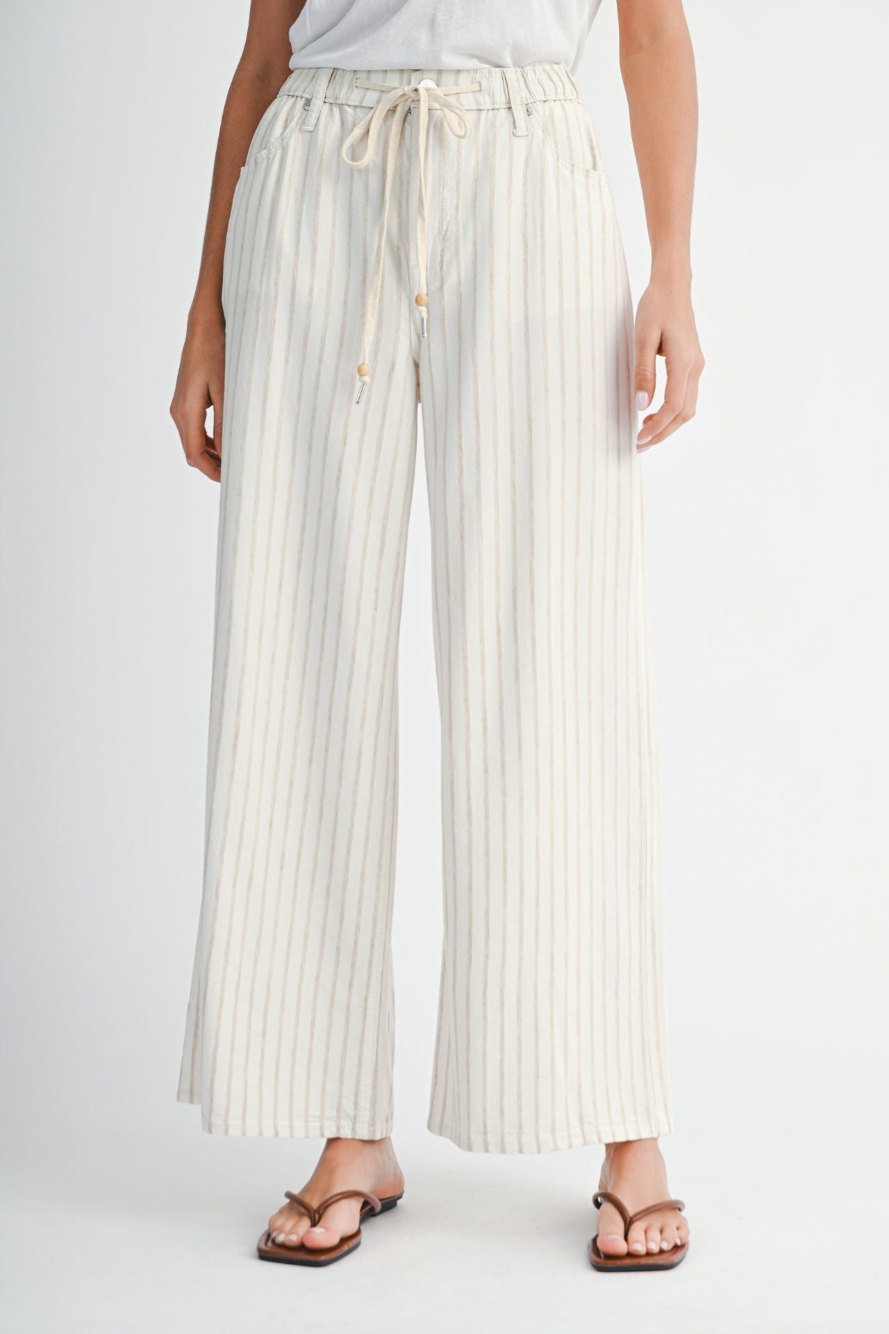 Women's Wide Leg Jeans Collection