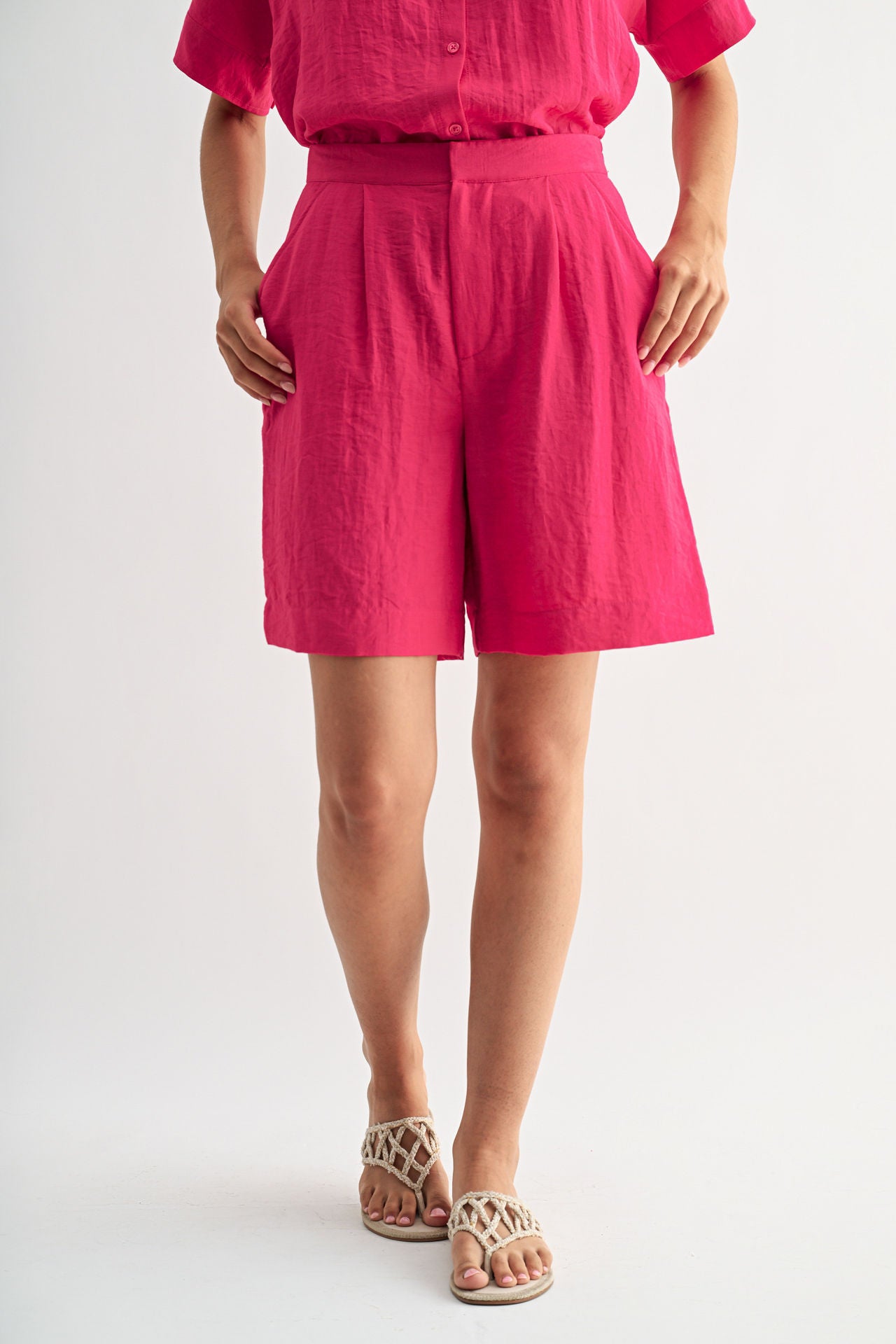 Bright Rose Pleated Bermuda Short