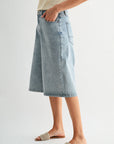 15" Relaxed Short Light Antique Wash