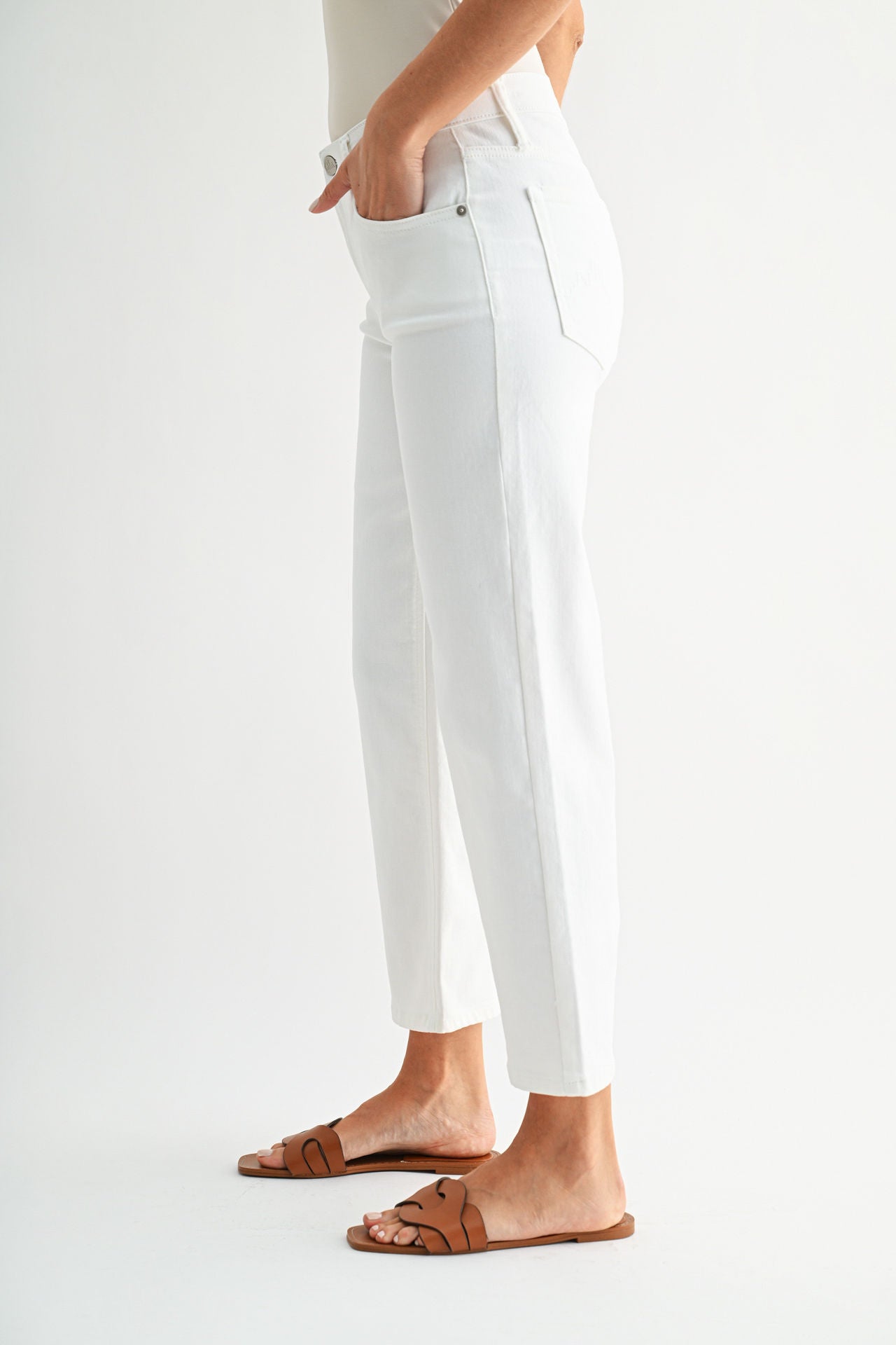 Ivory Dover Cropped Straight Leg Jeans
