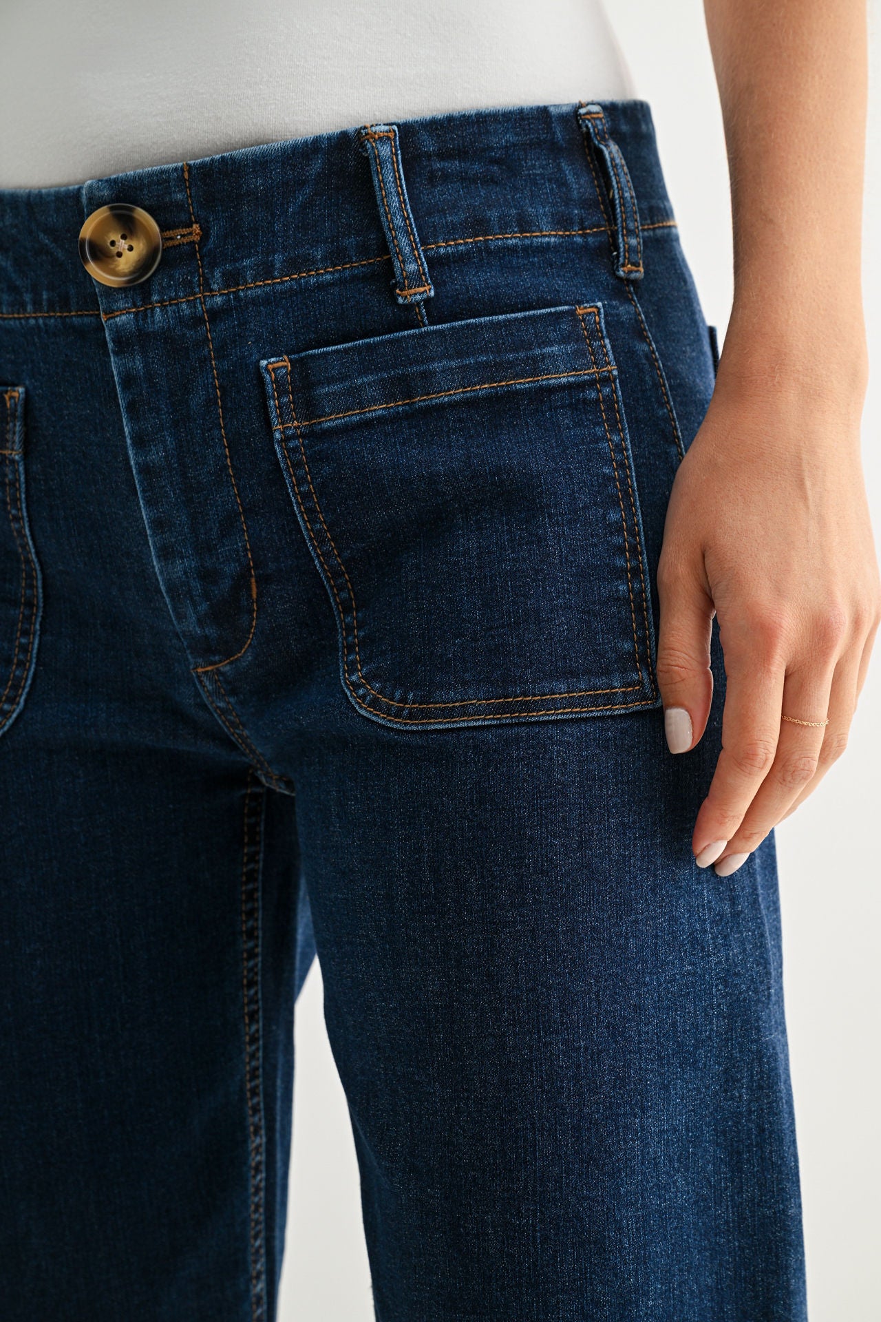 Soho Crop Jean Dark Indigo Denim