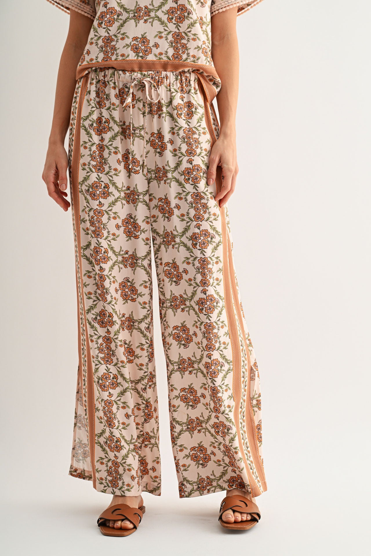 Pumice Side Slit Pant