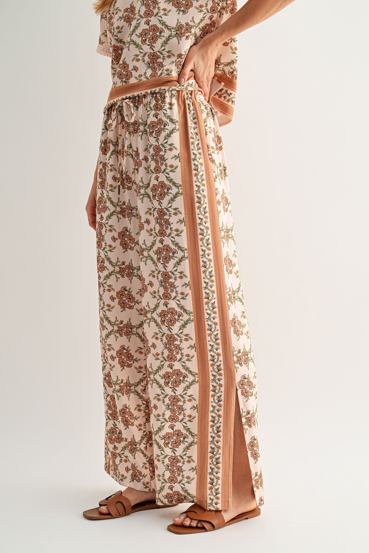 Pumice Side Slit Pant