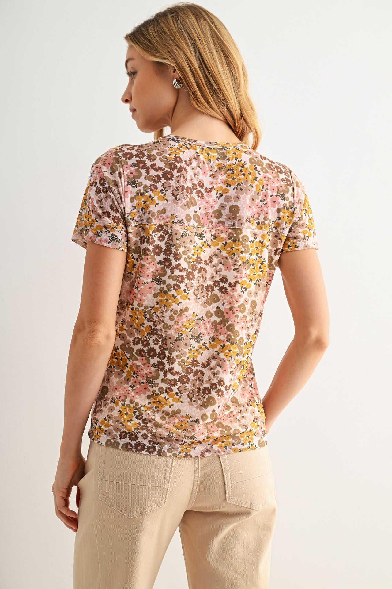 Conch Short Sleeve Mesh Tee