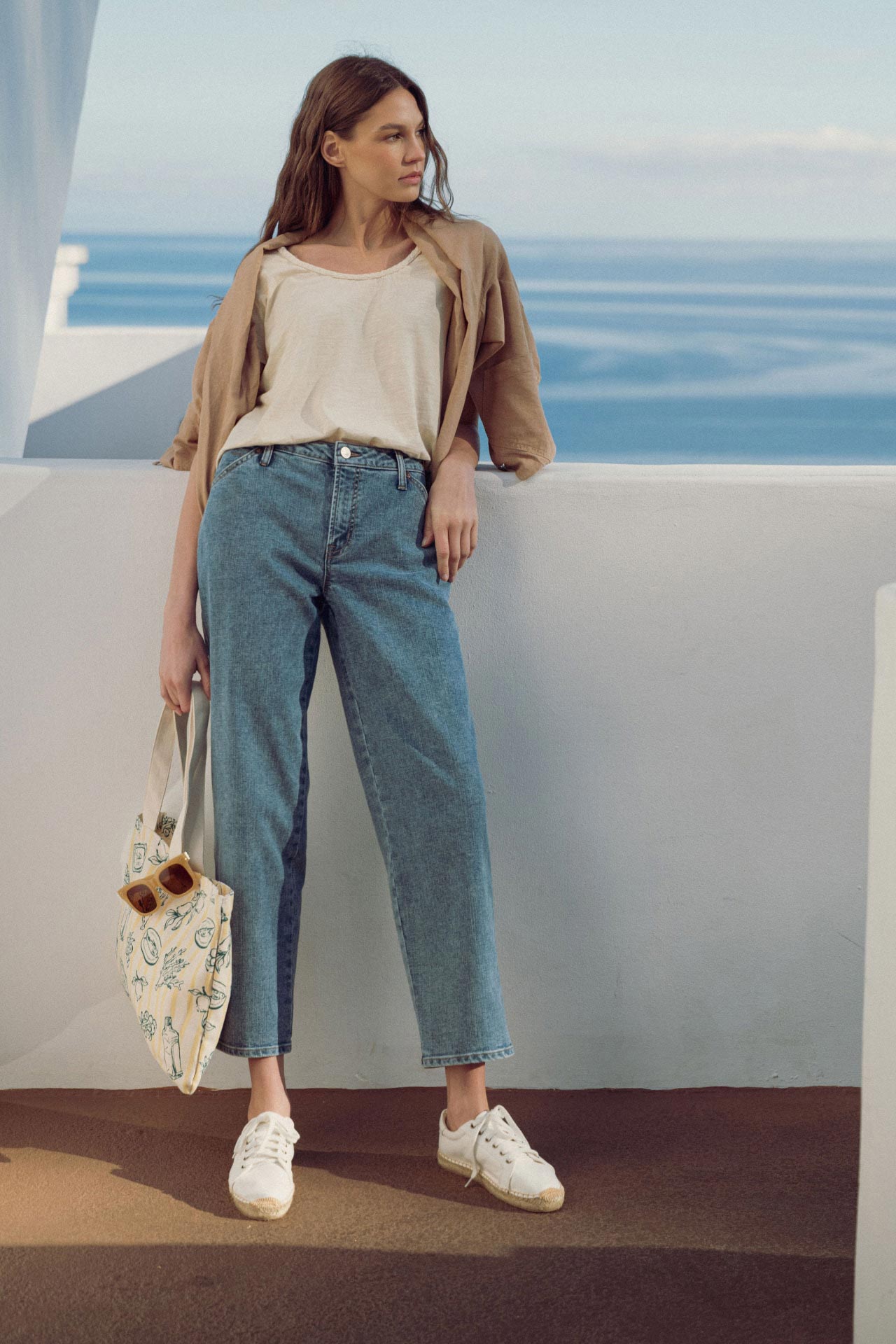 Medium Indigo Denim Relaxed Leg Jean