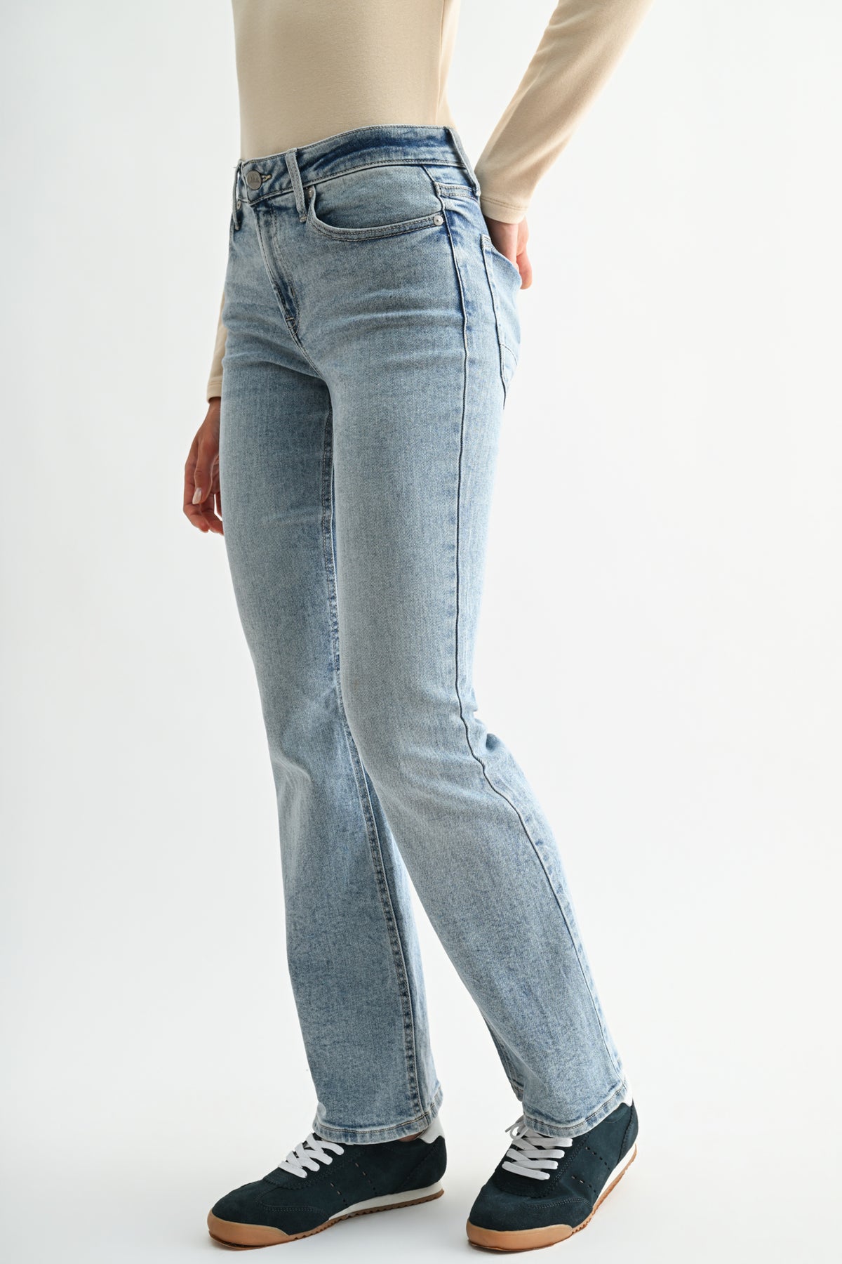 Light Vintage Tagged Whisker Plus-Size Chelsea Bootcut