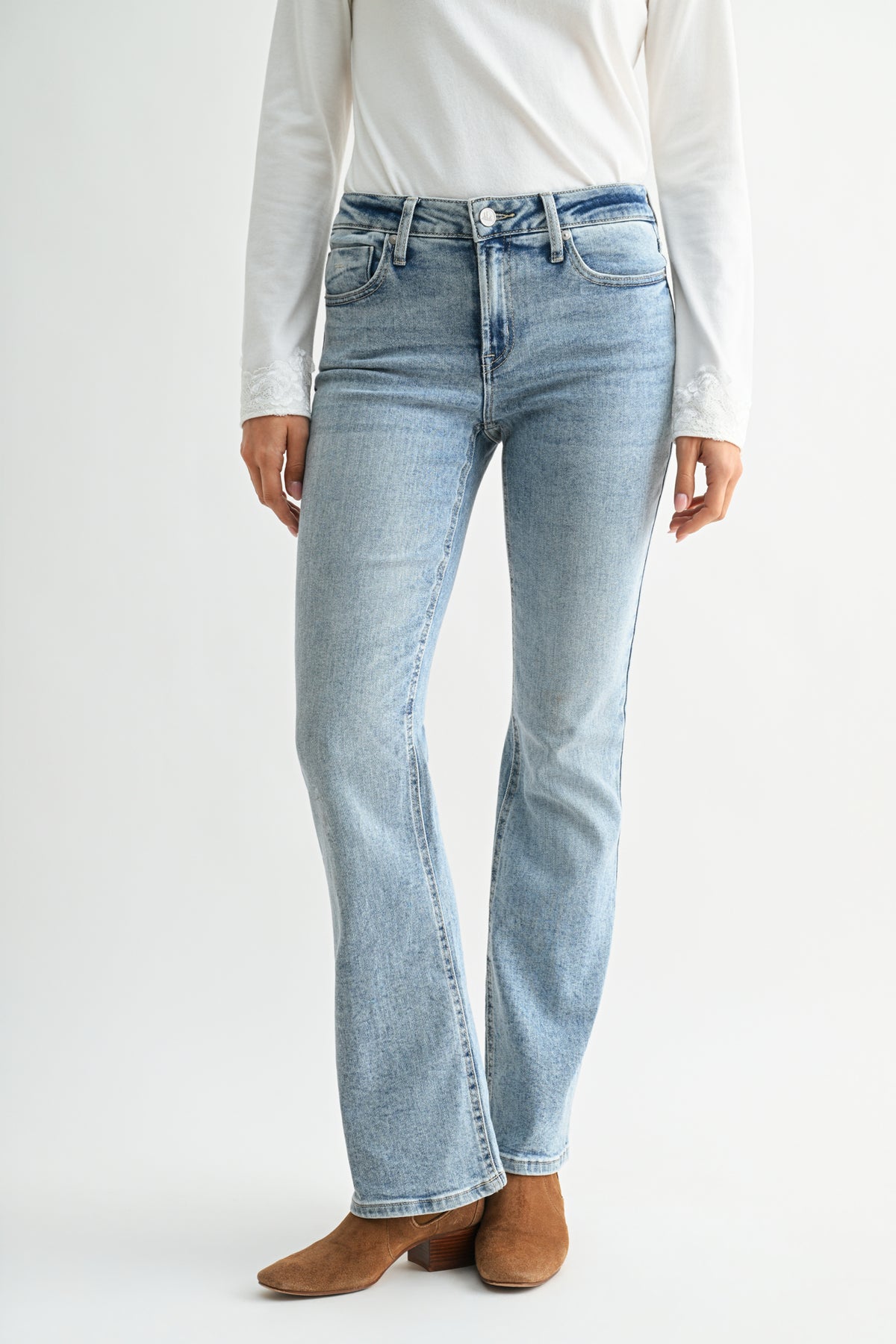 Light Vintage Tagged Whisker Petite Chelsea Bootcut