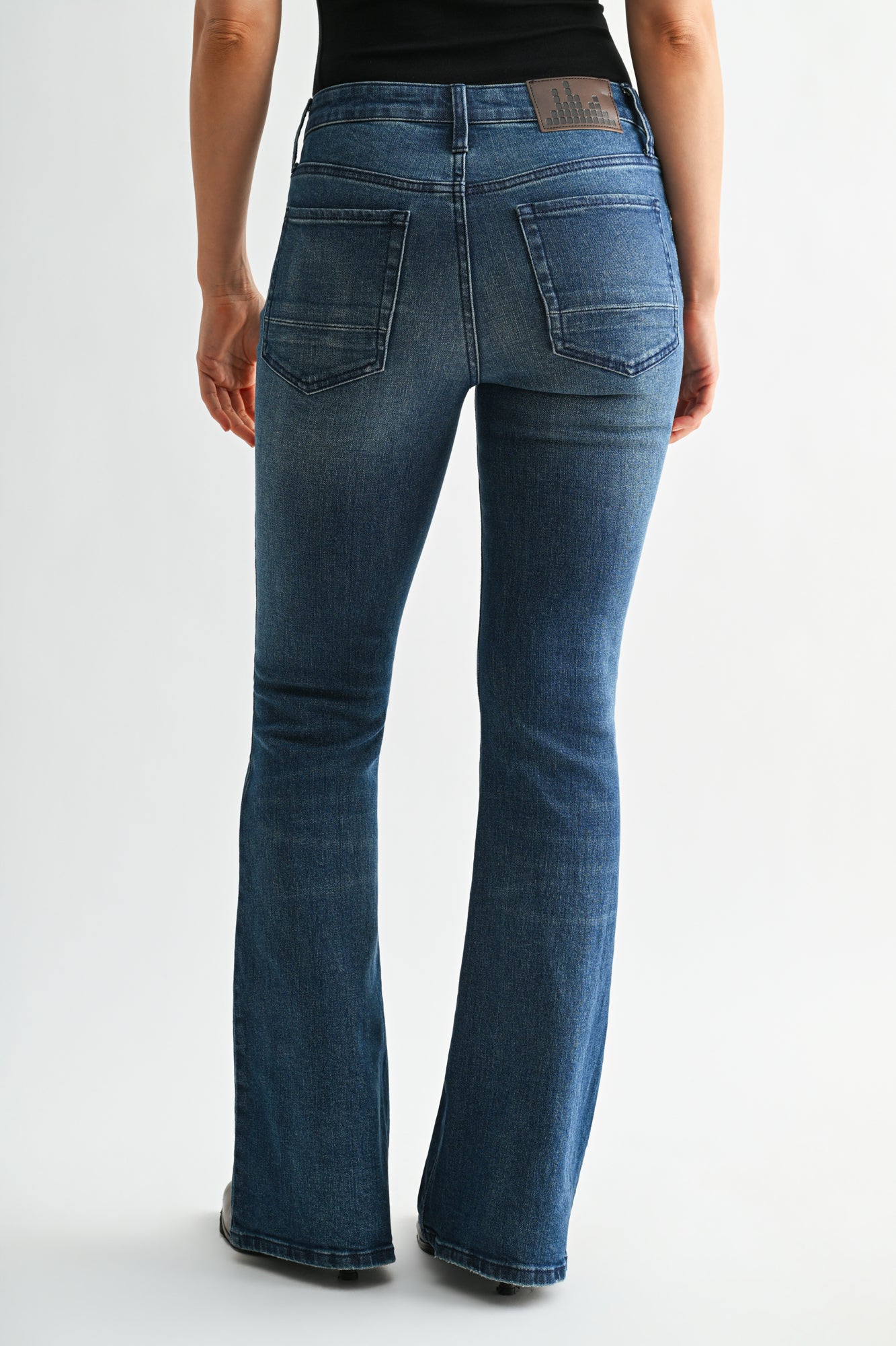 Dark Whisker Wash Eiffel Flare Leg 