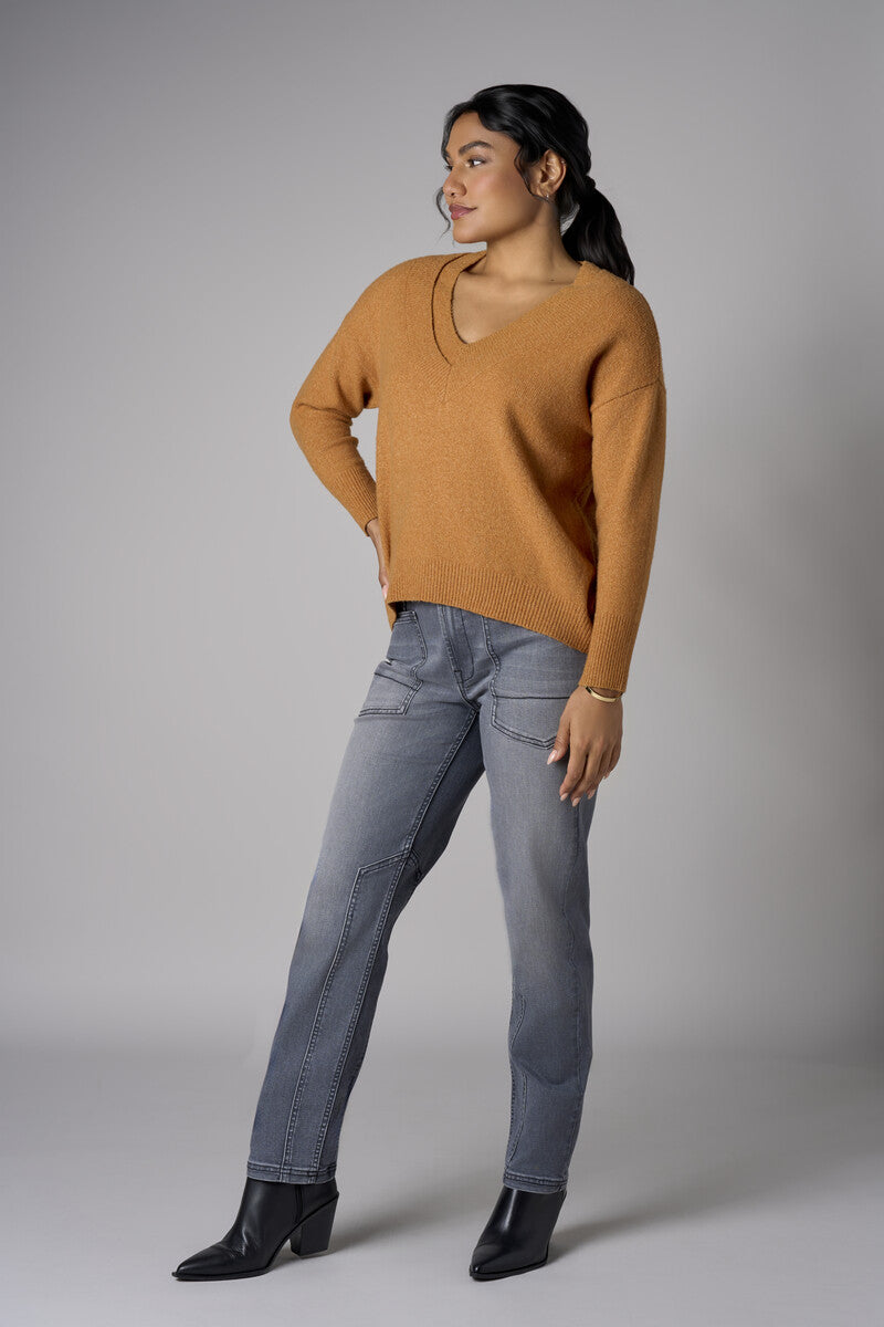 Gray Wash Patch Pocket Tapered Jean