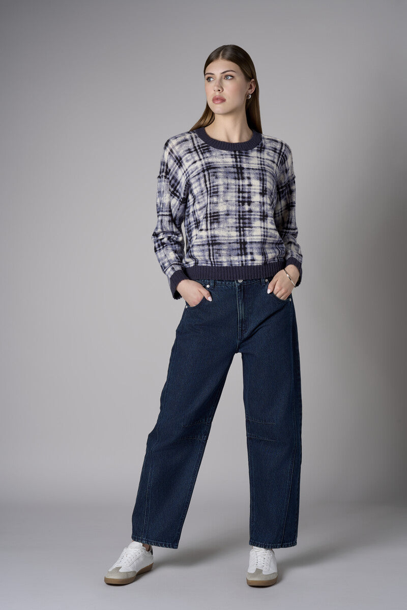 Indigo Wash Barrel Leg Jean