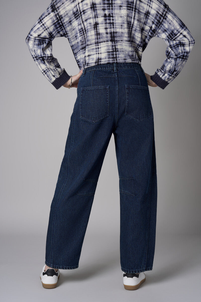 Indigo Wash Barrel Leg Jean