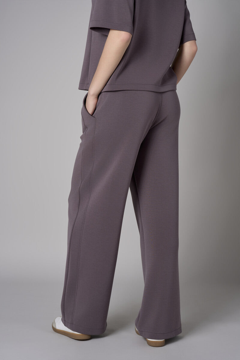 Add a pop of color to your look with the &#39;Dark Gray&#39; Side Panel Athletic Pant.