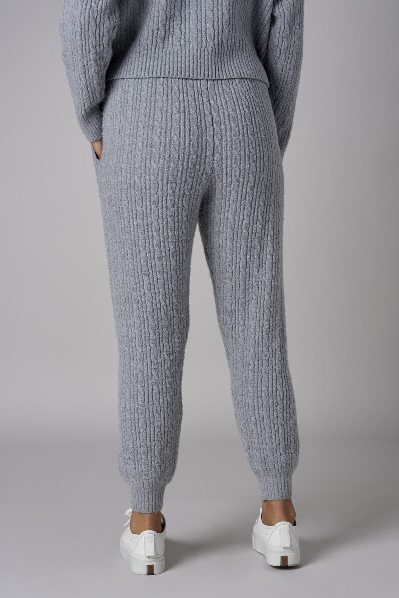 The &#39;Gray&#39; Cable Knit Jogger: designed for versatile appeal.