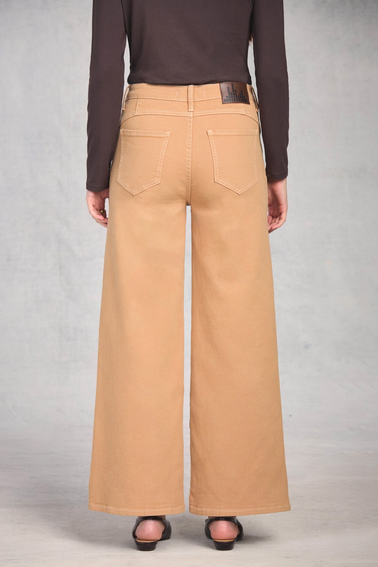 Taupe Curve Yoke Jean