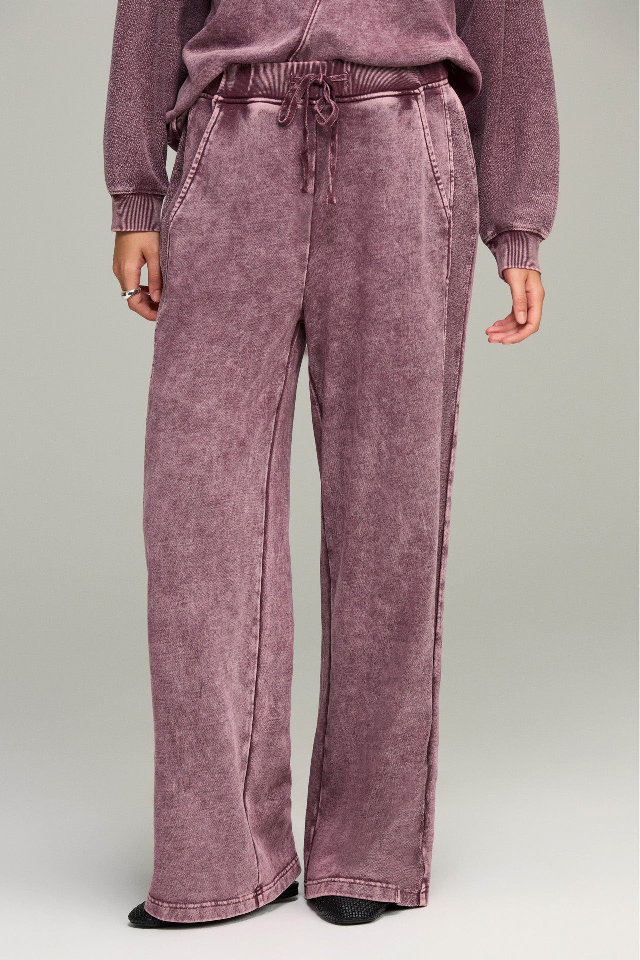Plum Reverse Loop Lounge Pant
