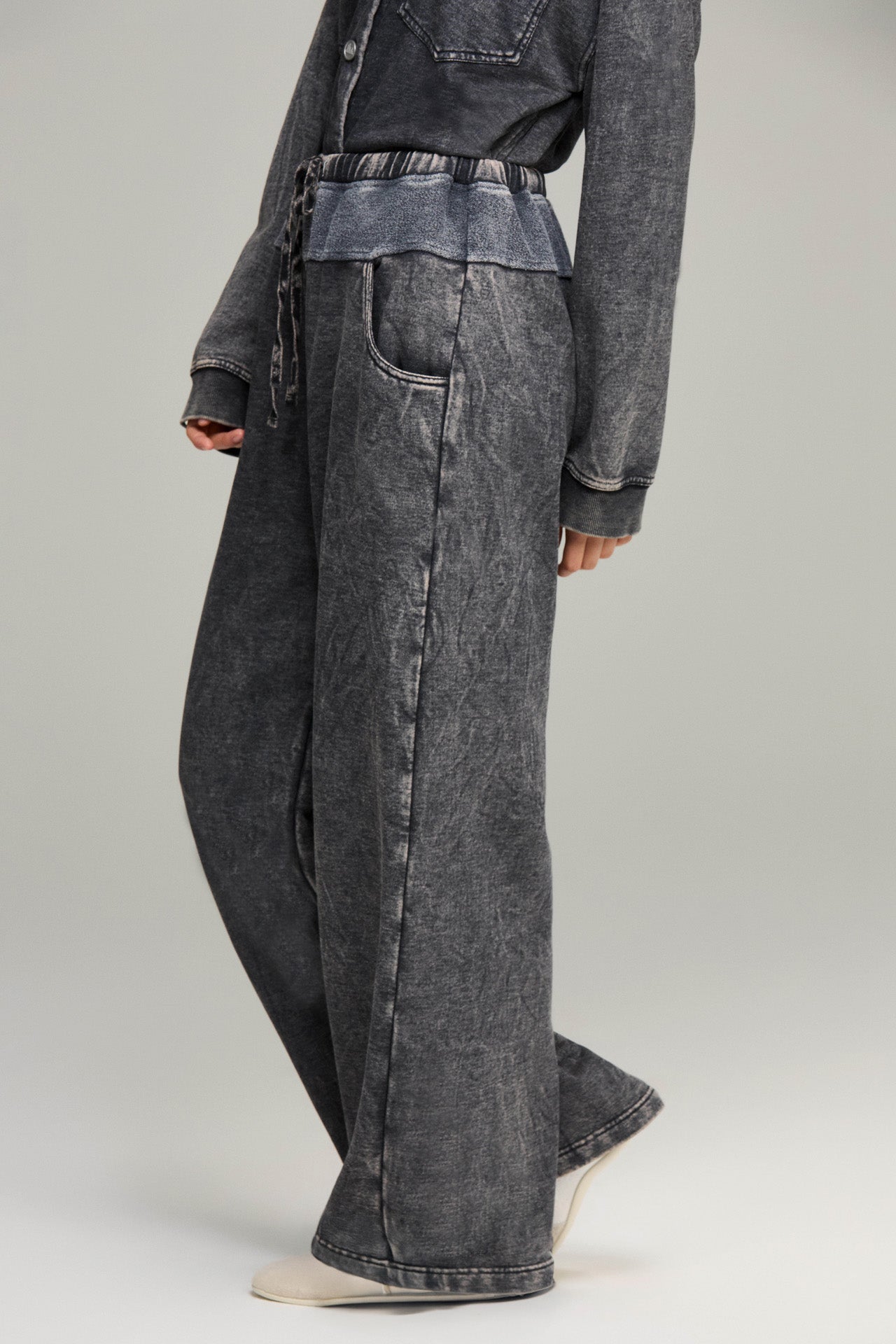 Black Dropped Waist Lounge Pant
