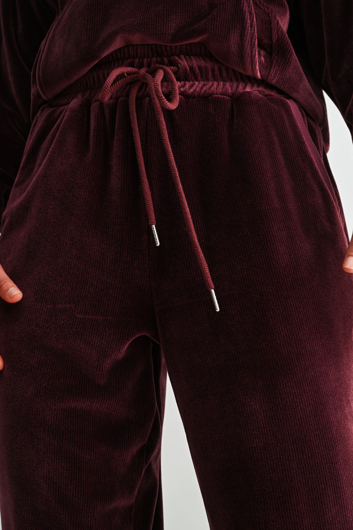 Burgundy Barrel Leg Sweatpant