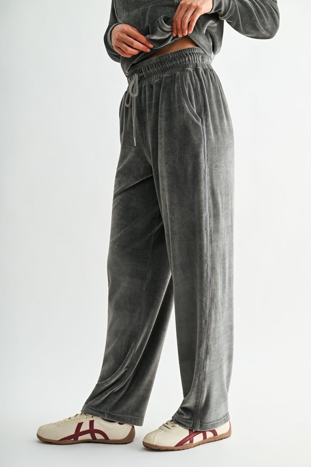 Charcoal Barrel Leg Sweatpant