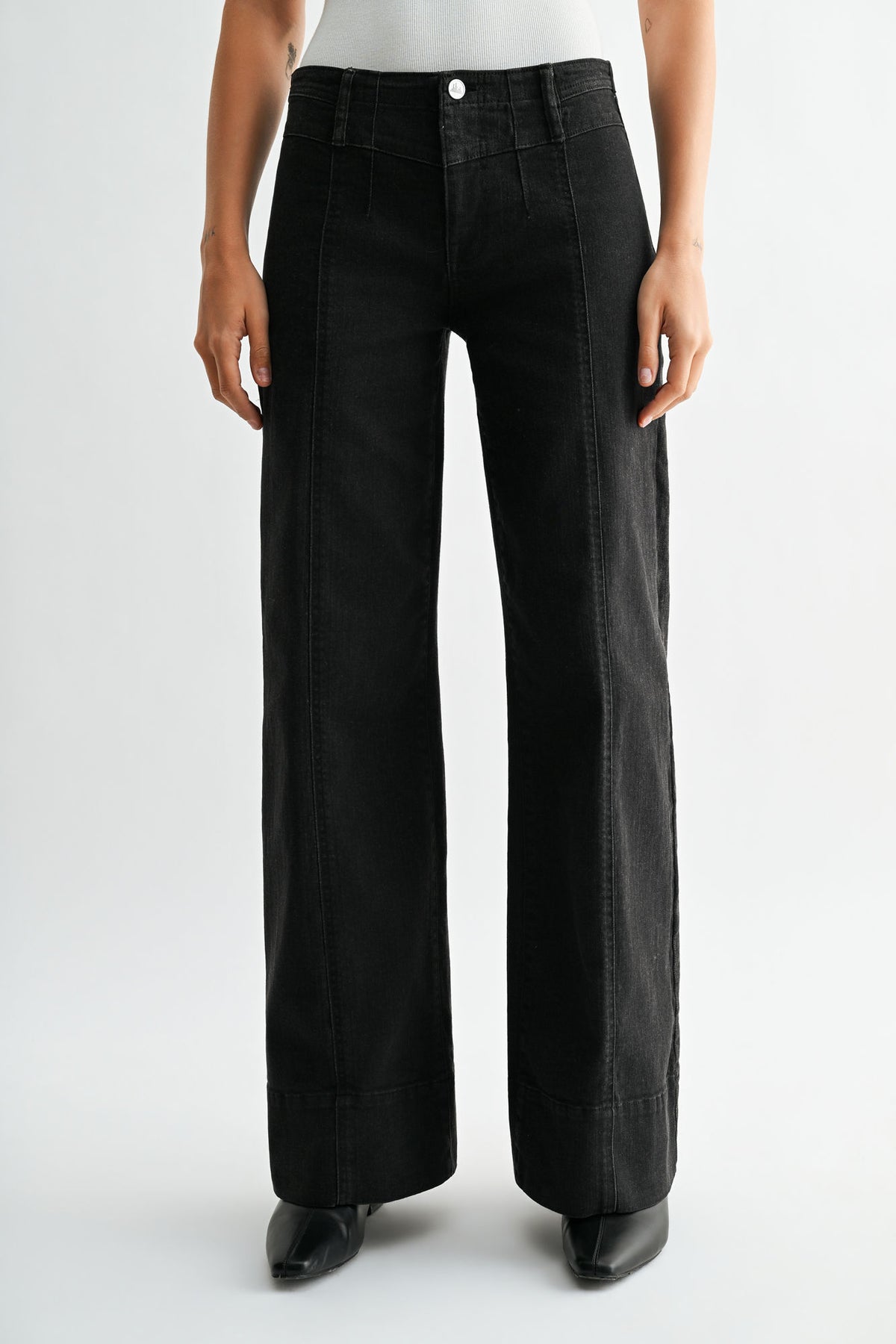 Black Seamed Wide Leg Pant