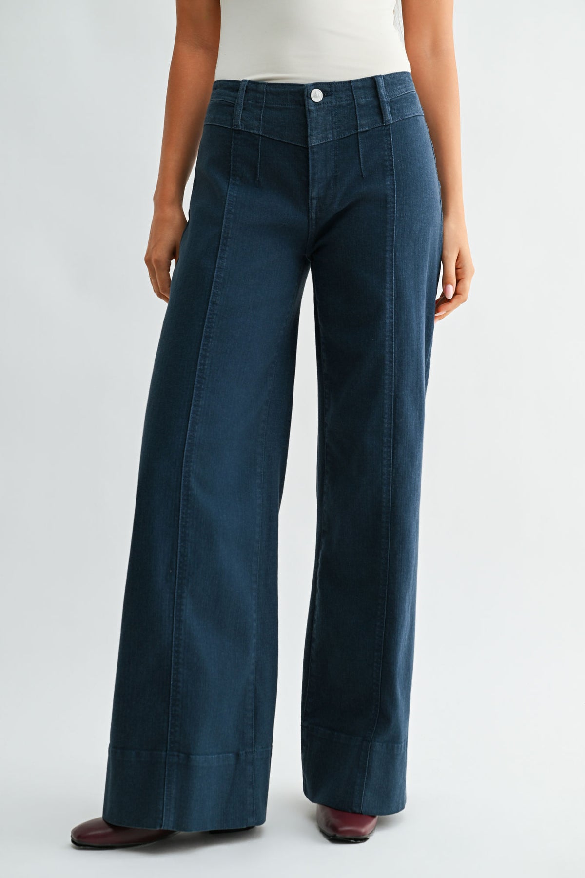 Navybean Seamed Wide Leg Pant