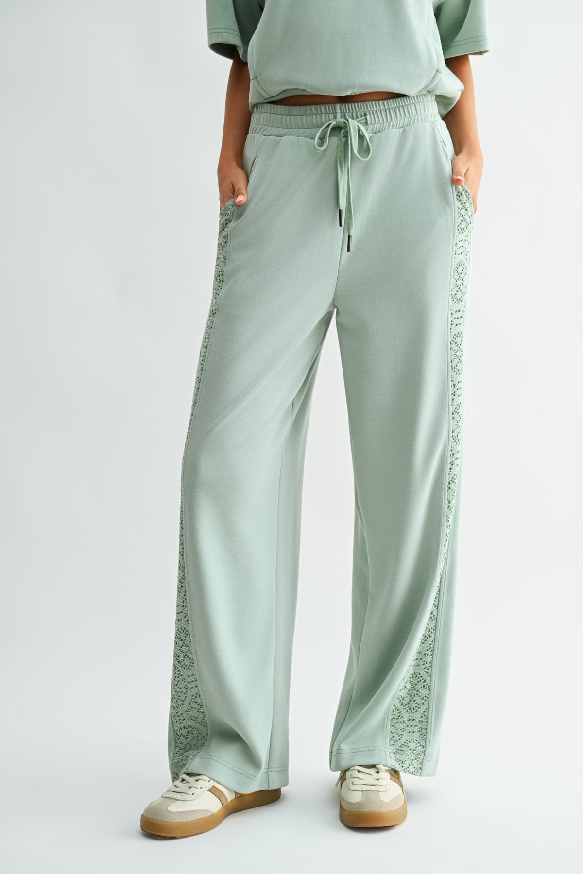 Soft Sage Petite Lace Mixed Lounge Pant