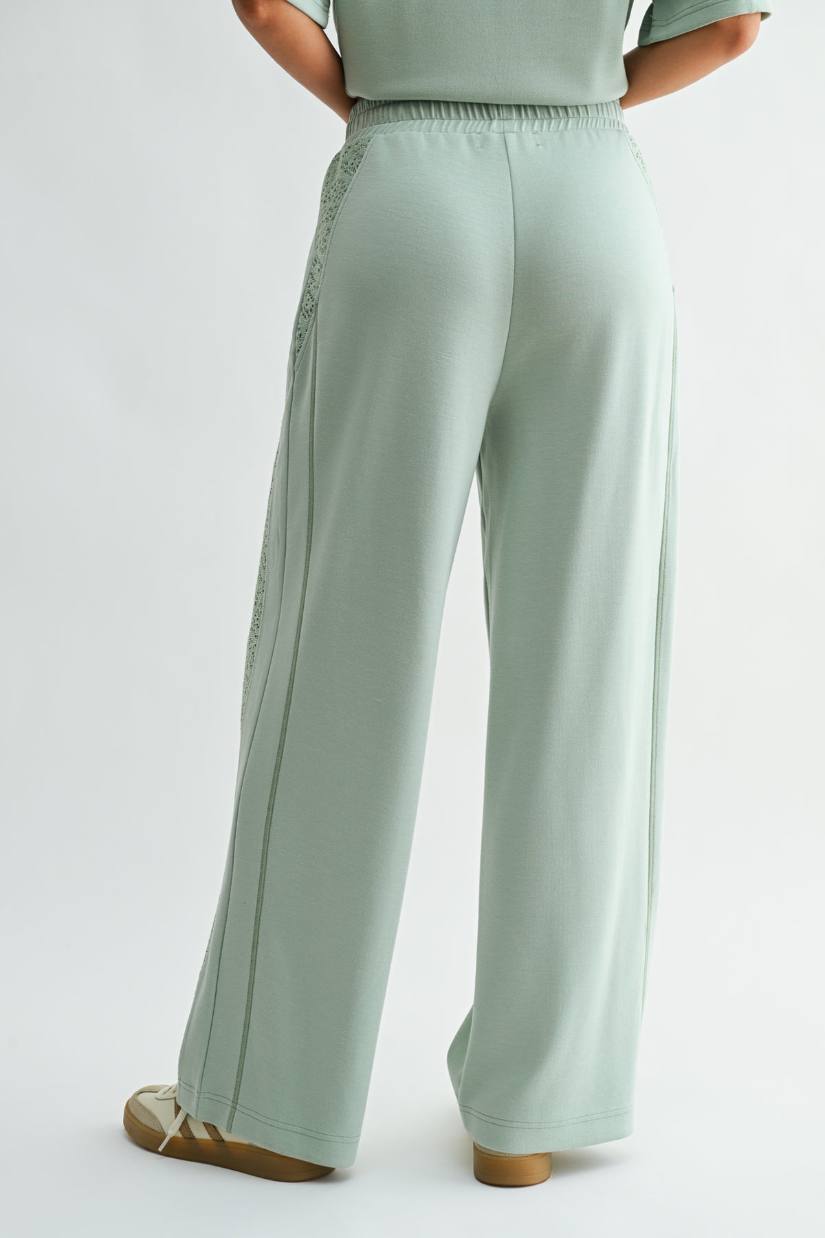Soft Sage Petite Lace Mixed Lounge Pant