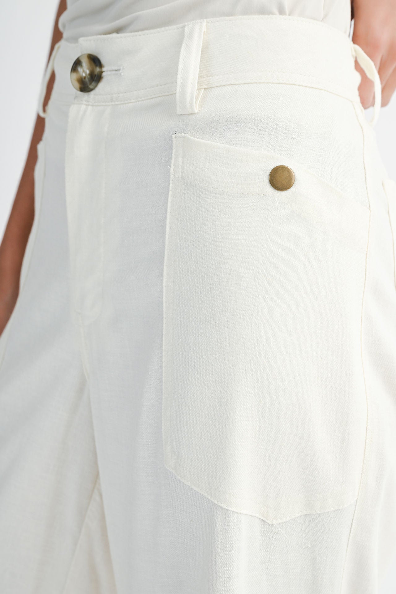 Parchment Relaxed Patch Pocket Pant