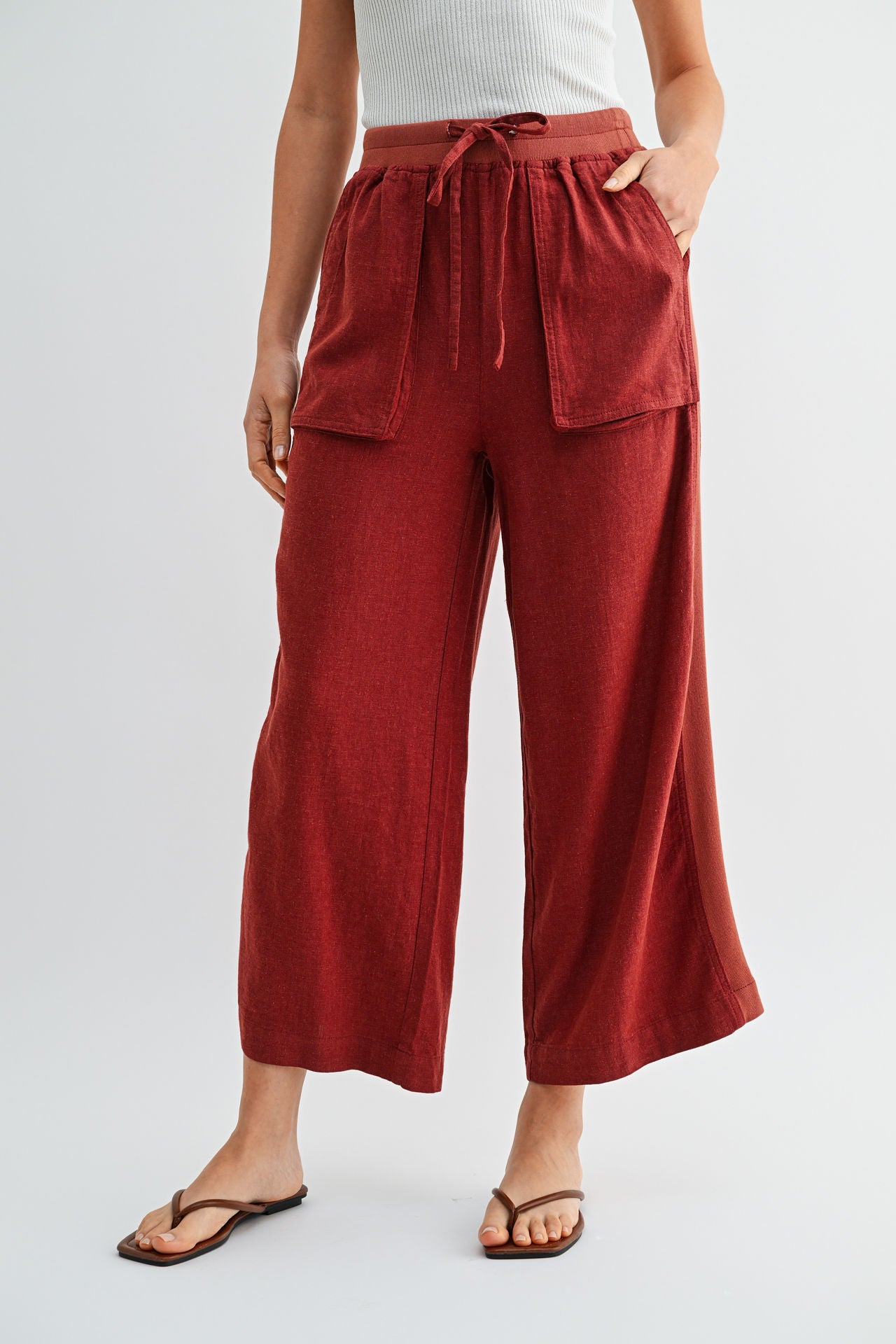 Paprika Relaxed Patch Pocket Crop