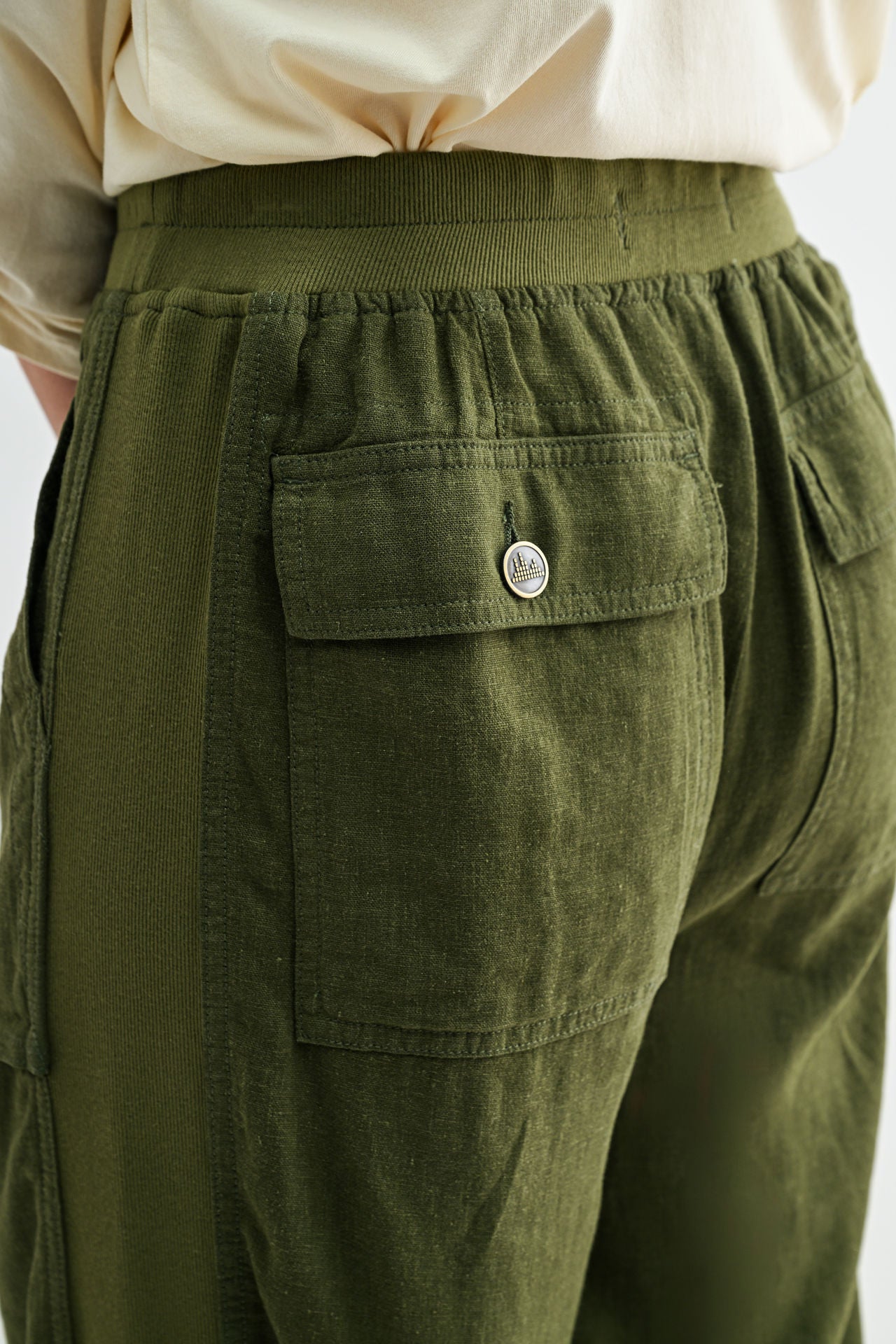 Pine Relaxed Patch Pocket Crop
