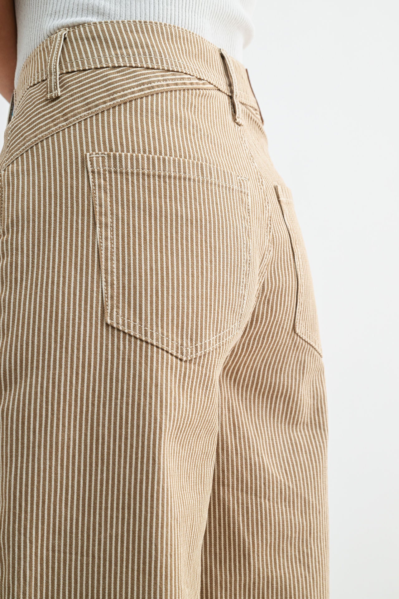 Burlap Wide Crop Patch Pocket Pant