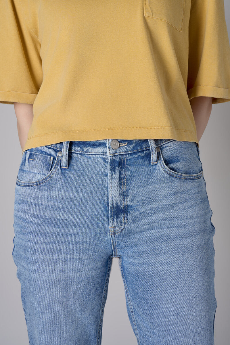 Upgrade your collection with the crisp 'Gold' Coram T-Shirt.