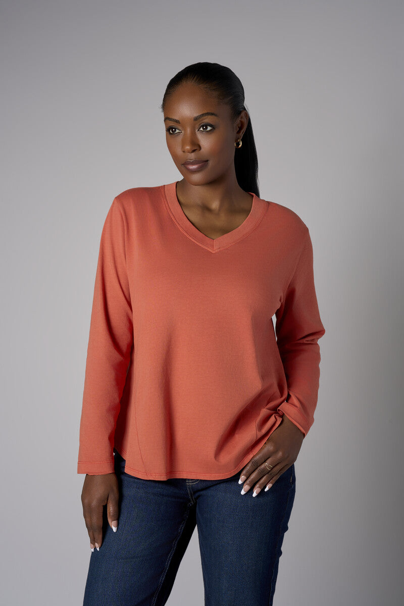Fall in love with the distinctive 'Rust' Beth Long Sleeve T-Shirt – a must-have for any wardrobe.