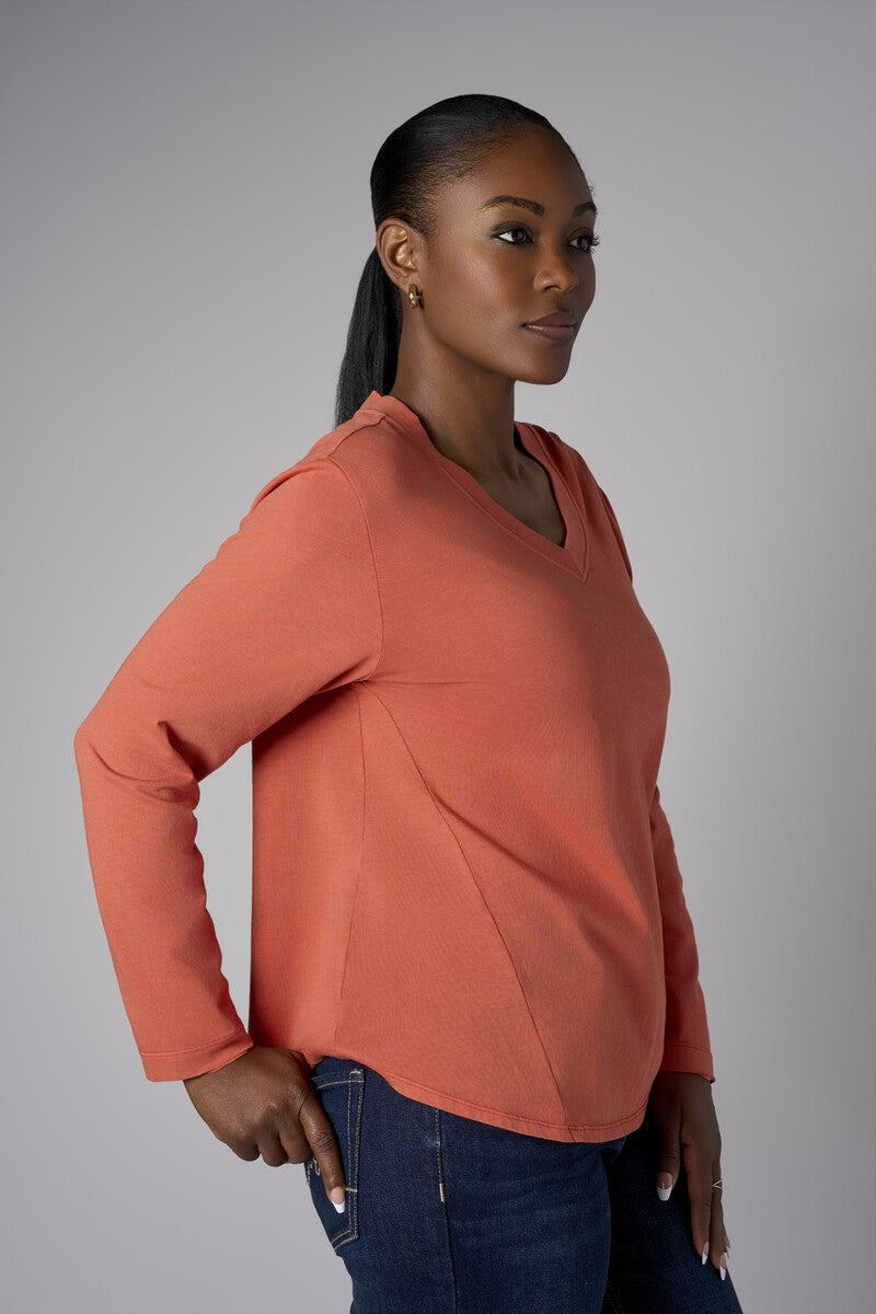 Fall in love with the distinctive &#39;Rust&#39; Beth Long Sleeve T-Shirt – a must-have for any wardrobe.