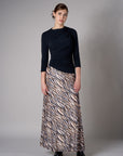 Black shoulder twist three quarter sleeve top