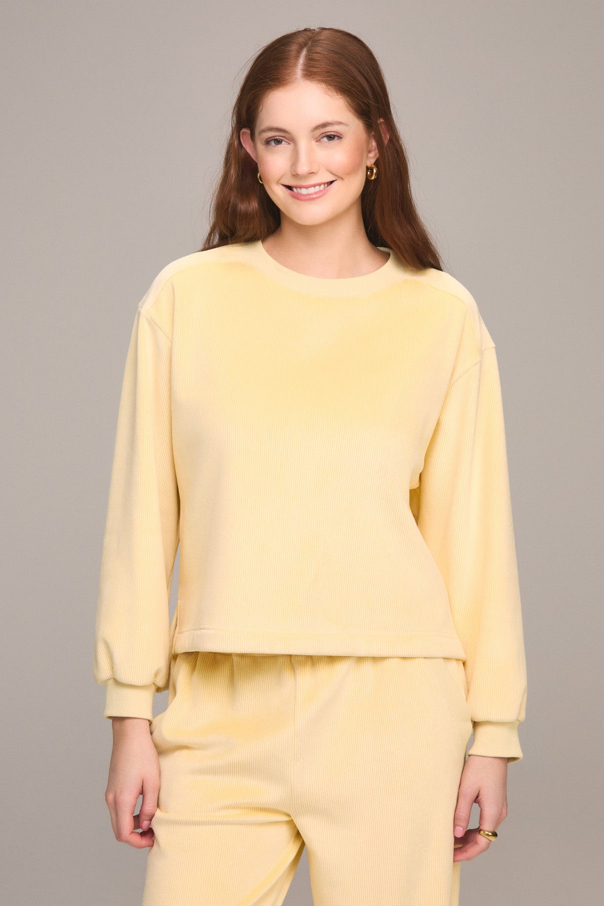 Sunlight Knit Cord Hi-Low Hem Sweatshirt